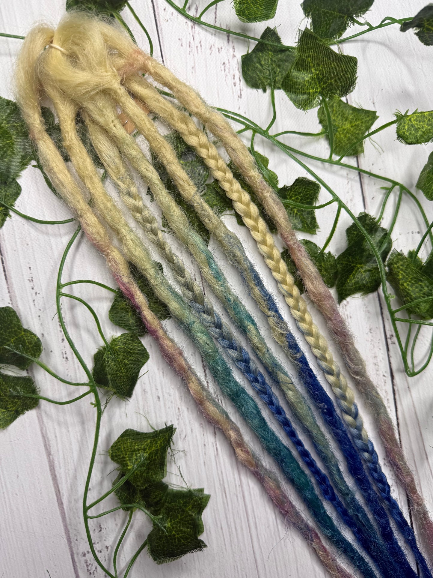 Set of 6, 43-45cm Blonde to Blue and Pink Synthetic Extensions