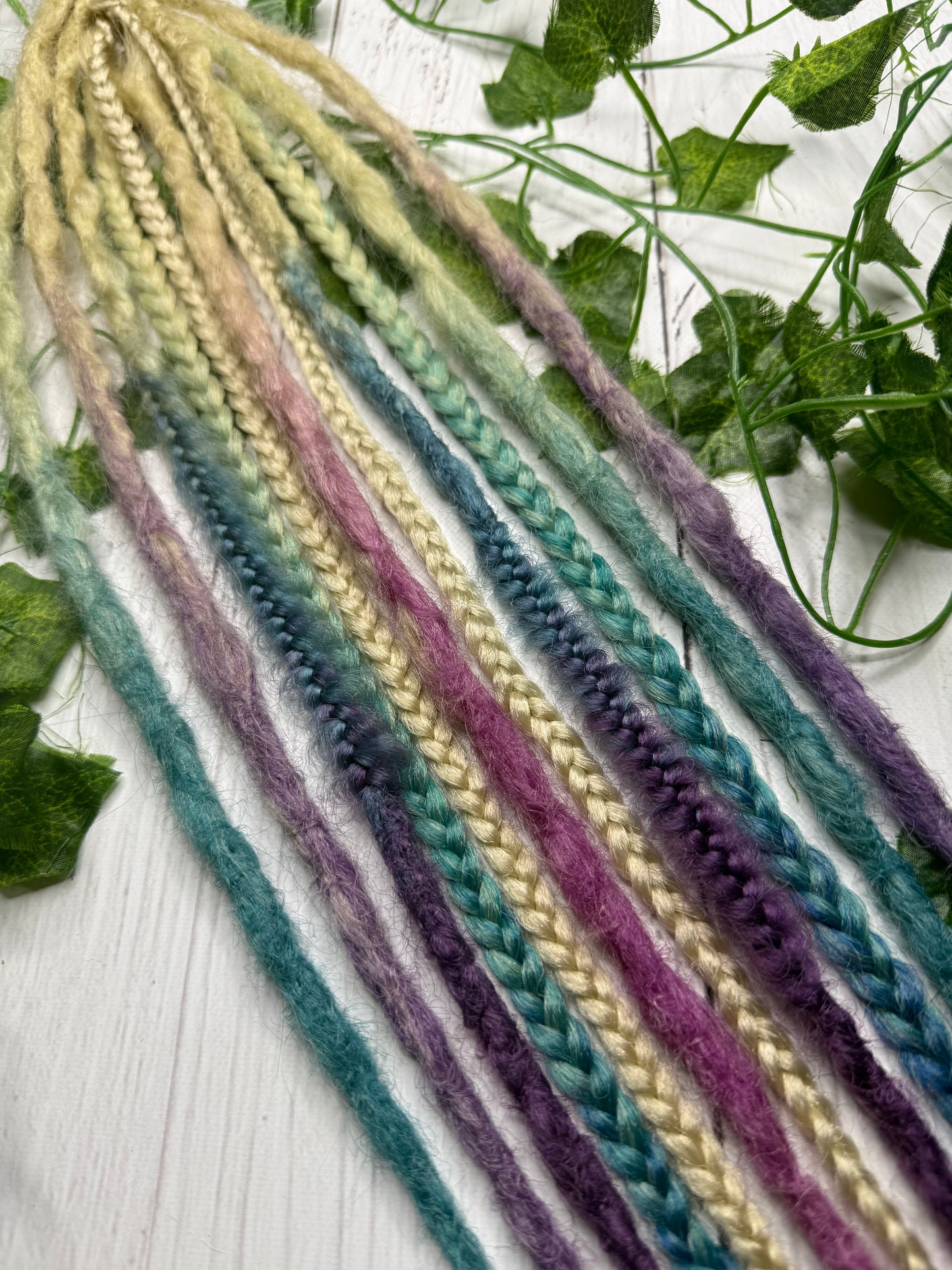 Set of 7, 50-54cm Blonde Blue and Purple Synthetic Extensions