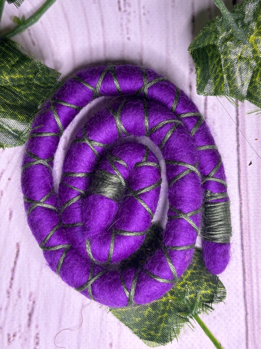 Small 30-35cm Eggplant (only available for online purchase)