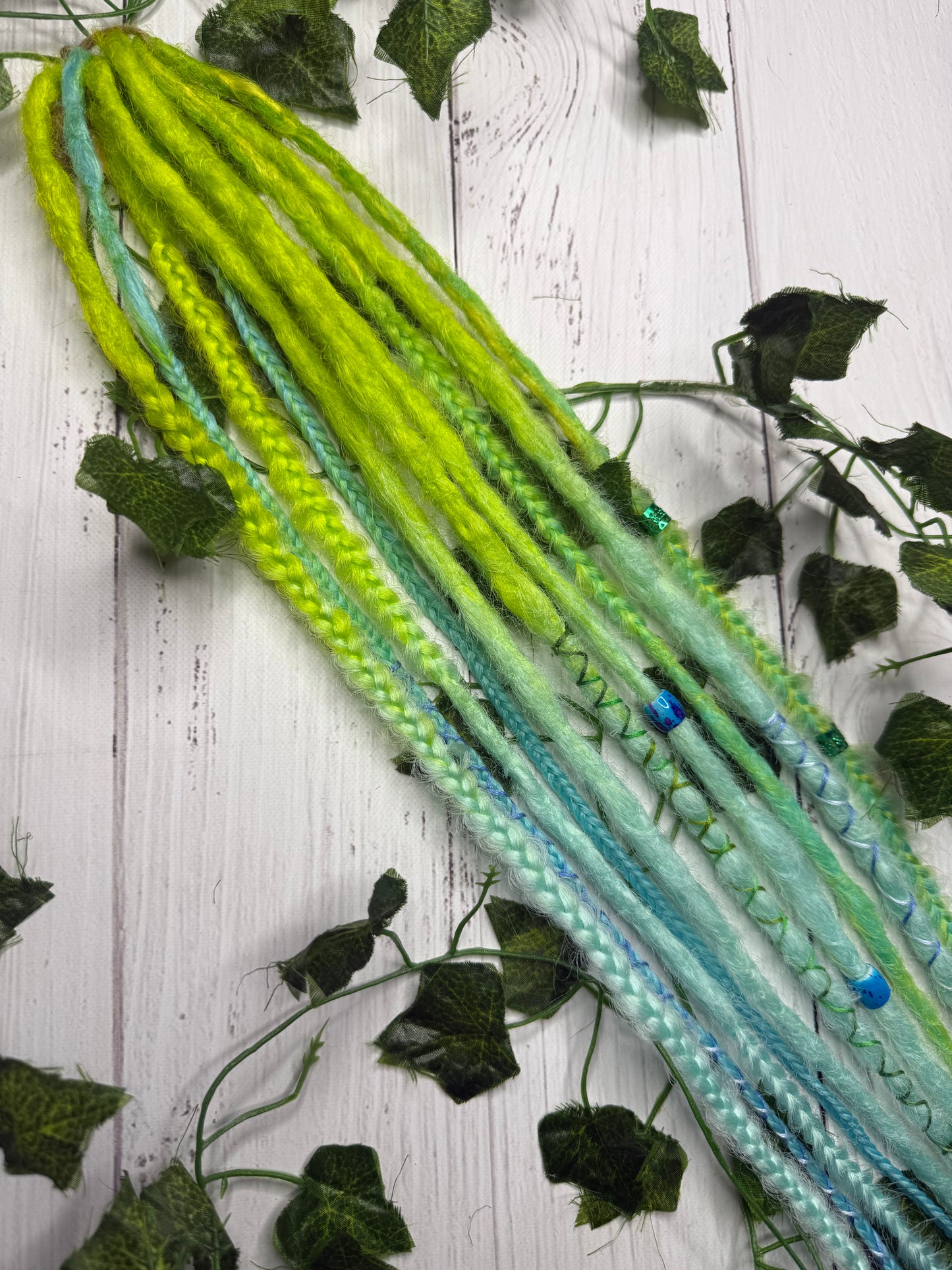Set of 5, 50-60cm Green and Blue Synthetic Extensions