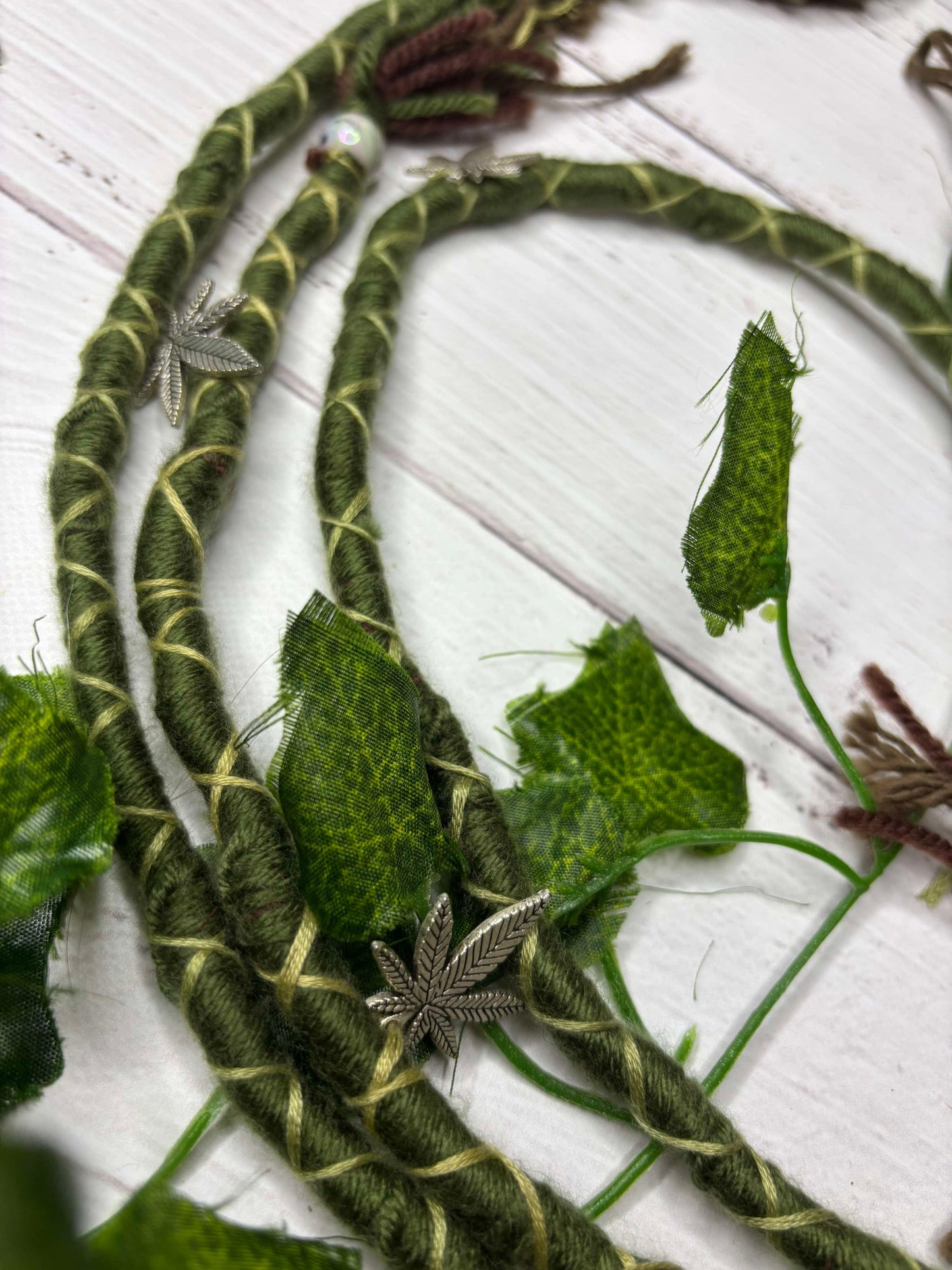 Weed Leaf (only available for online purchase)