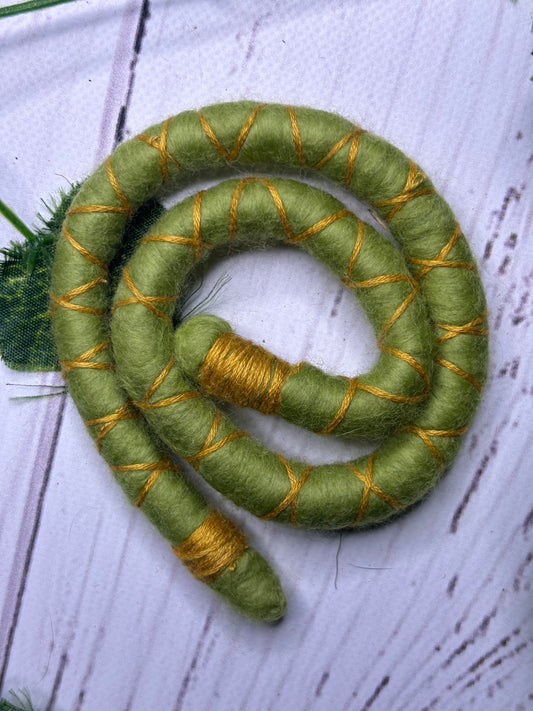 Small 30-35cm Fern (only available for online purchase)