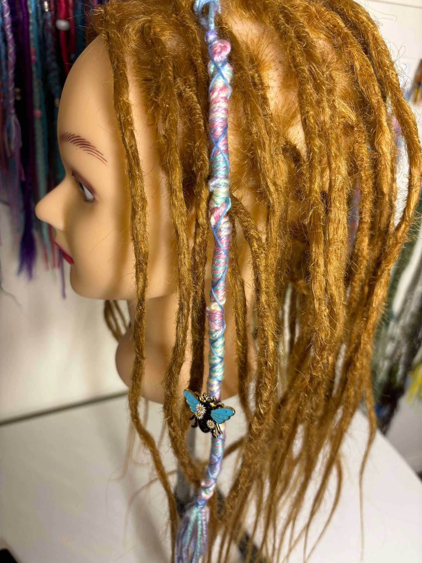 Pastel Bee (only available for online purchase)