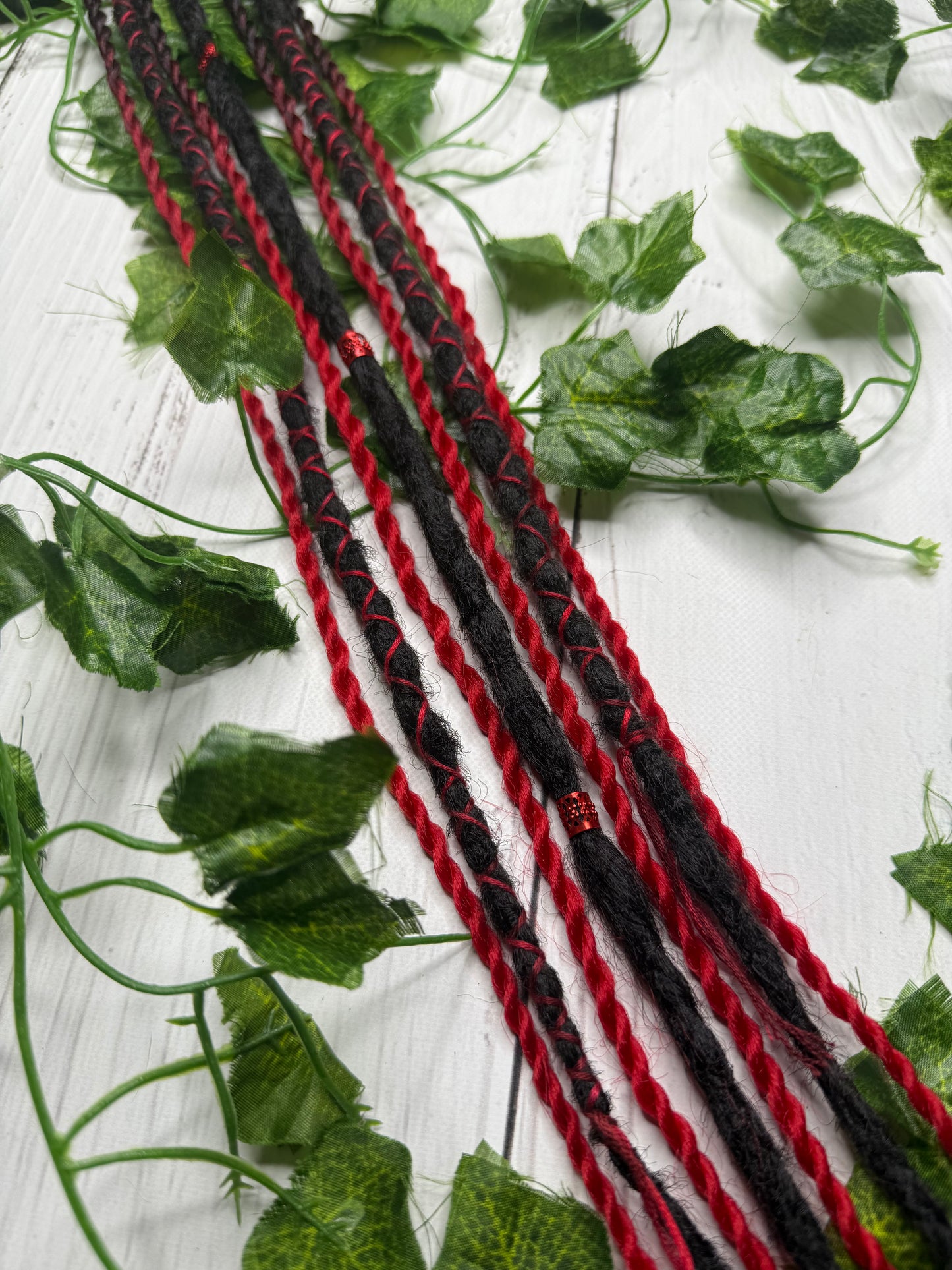 Set of 7, 59-62cm Red & Black Synthetic Extensions (only available for online purchase)