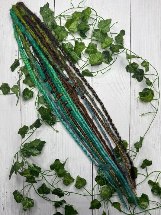 Set of 12, 55-66cm Earthy Blend Synthetic Extensions (only available for online purchase)