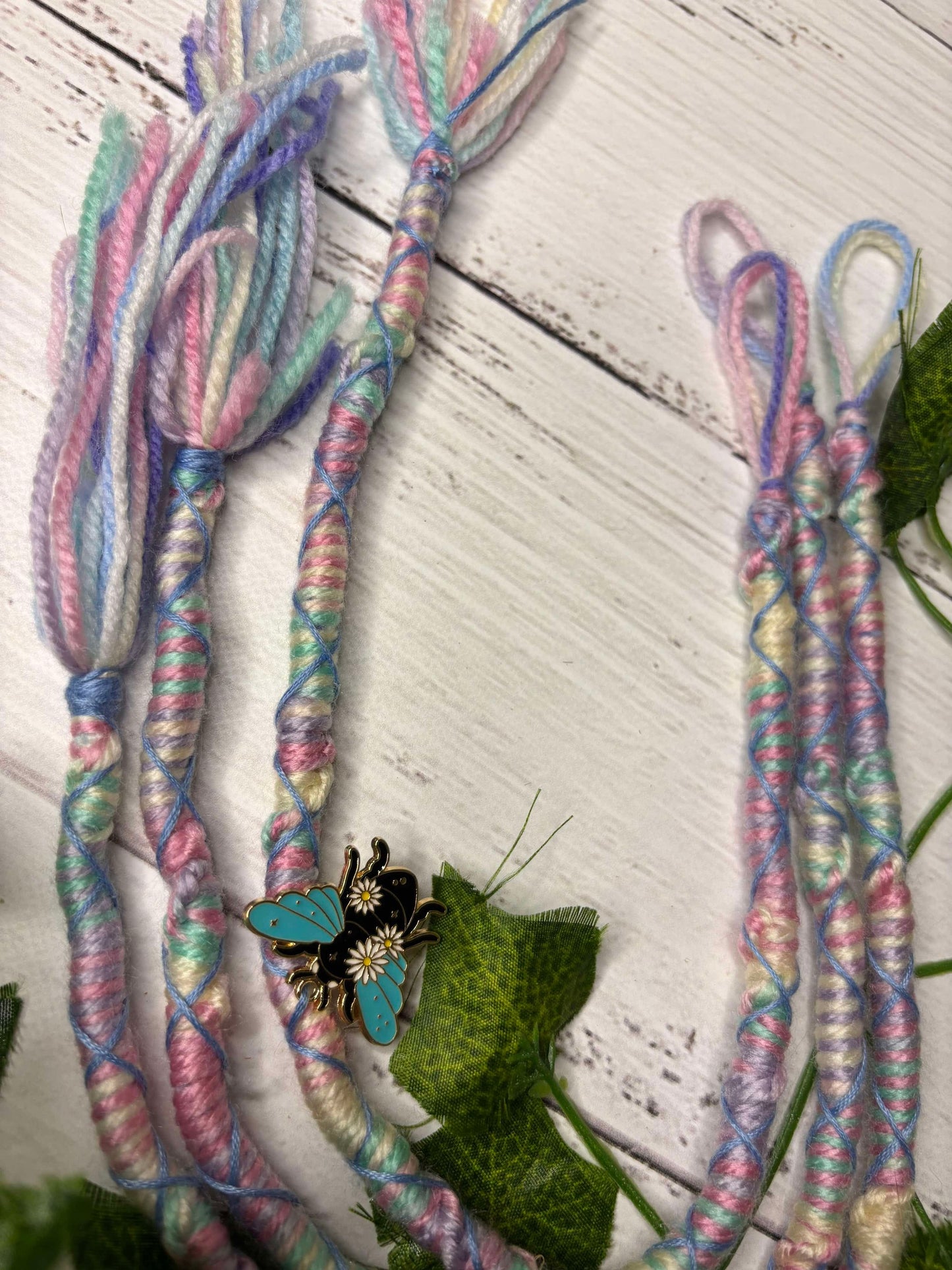 Pastel Bee (only available for online purchase)