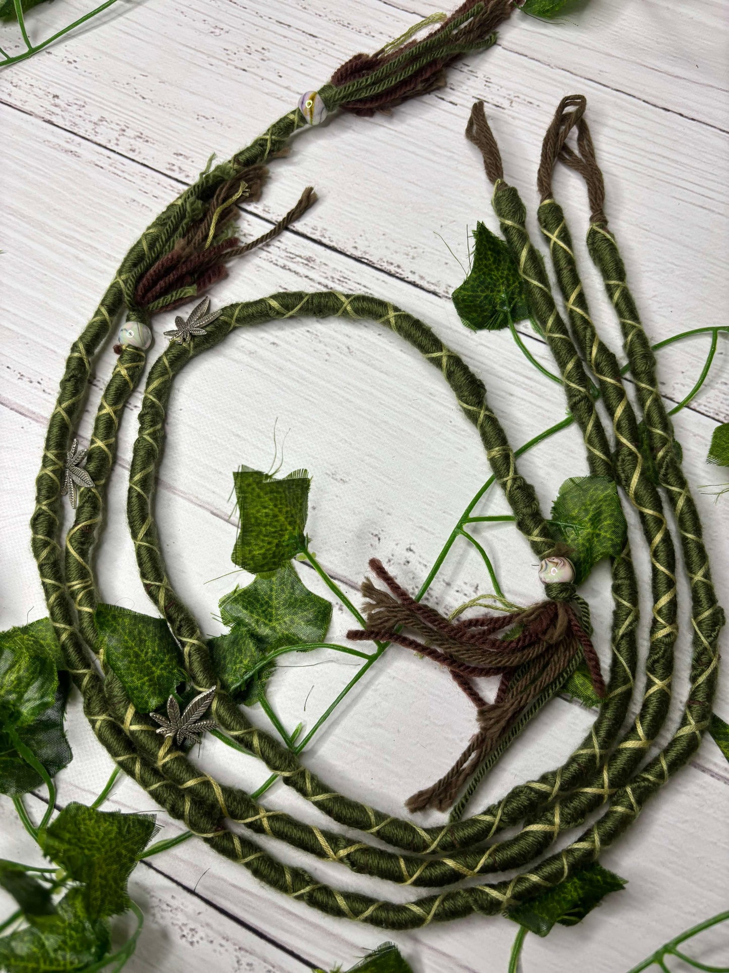 Weed Leaf (only available for online purchase)