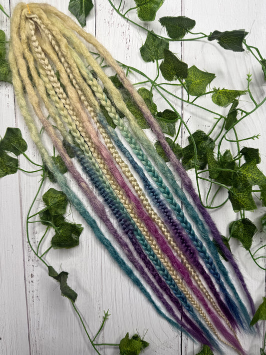 Set of 7, 50-54cm Blonde Blue and Purple Synthetic Extensions