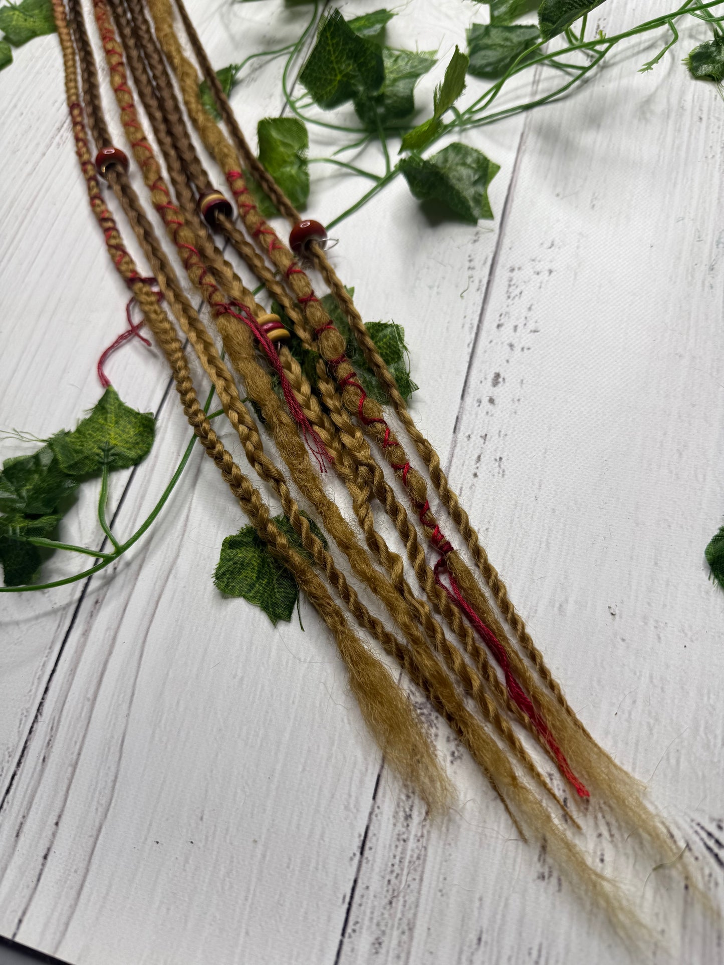 Set of 7, 64-70cm Natural Blend Synthetic Extensions