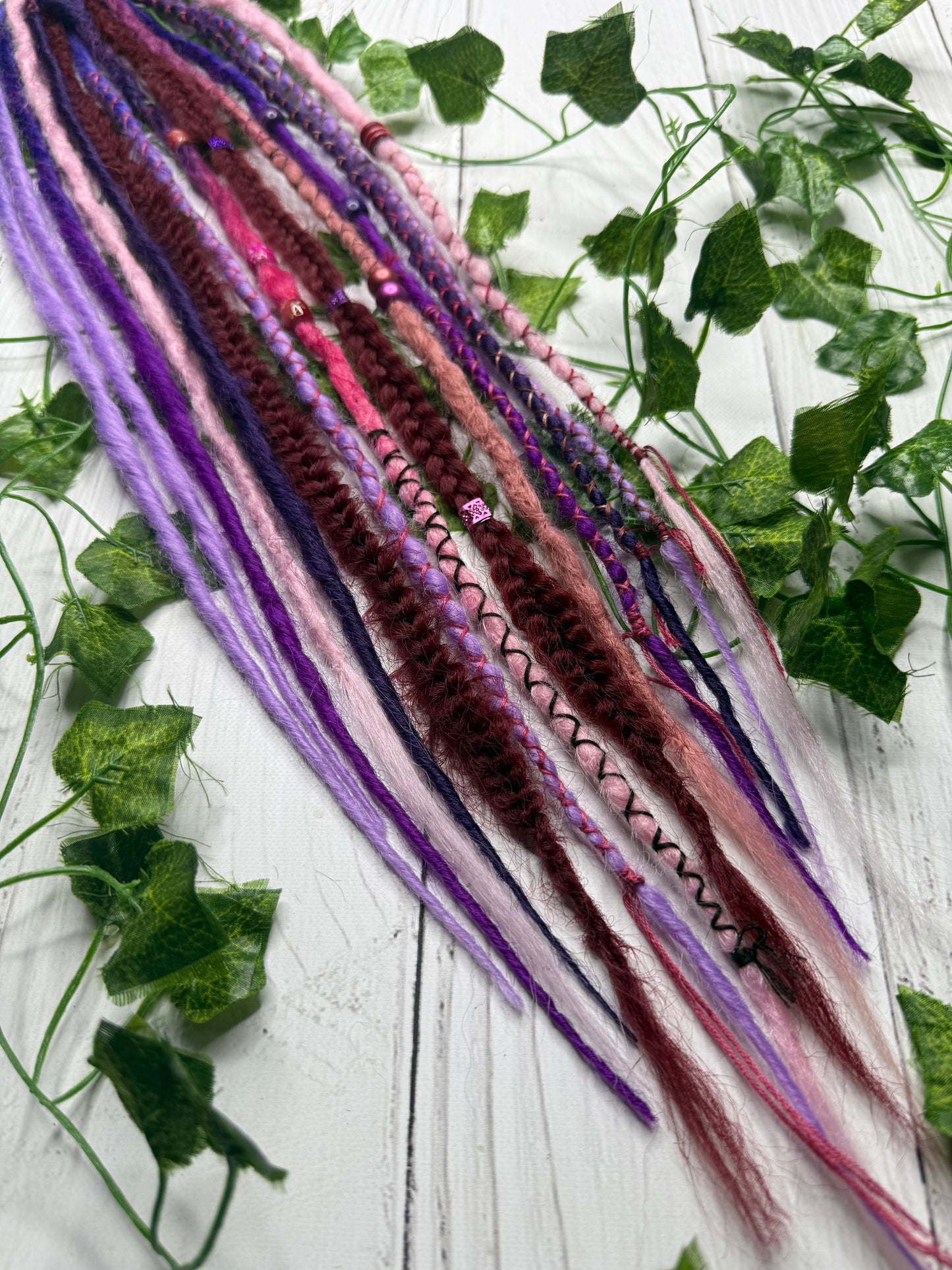 Set of 8, 58-65cm Purple Mix Synthetic Extensions