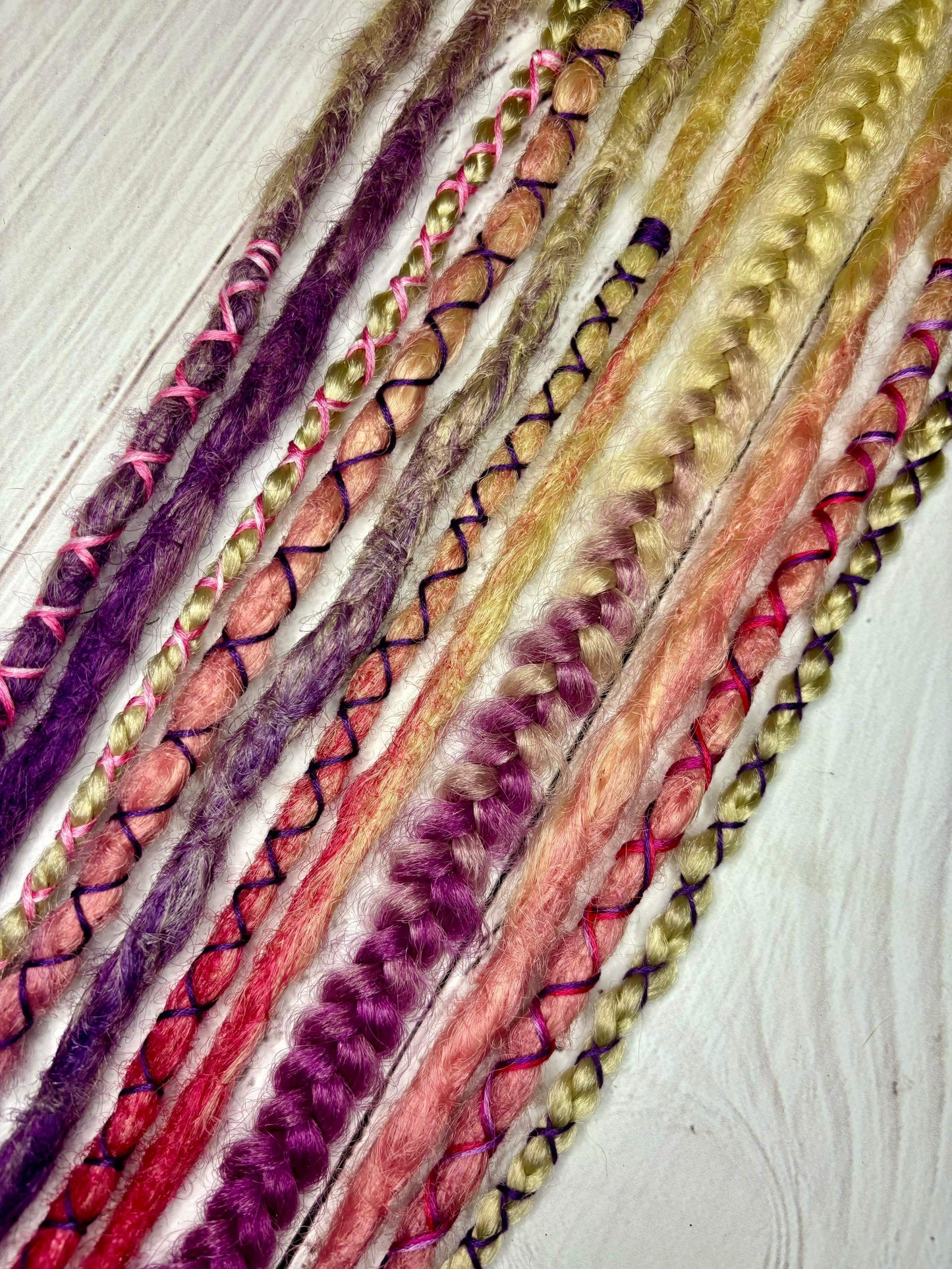 Set of 8, 49-52cm Blonde to Pink/Purple Synthetic Extensions