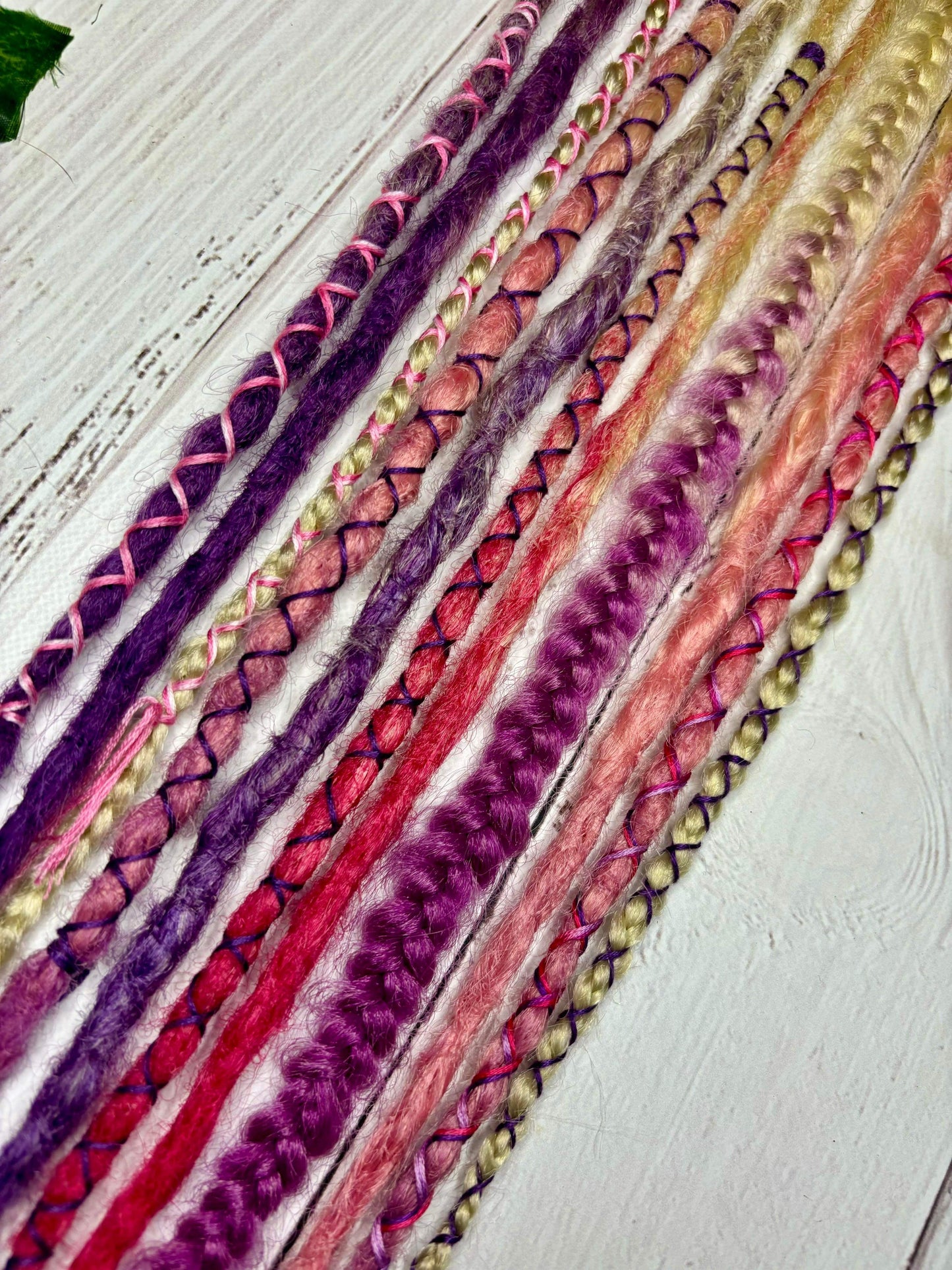 Set of 8, 49-52cm Blonde to Pink/Purple Synthetic Extensions