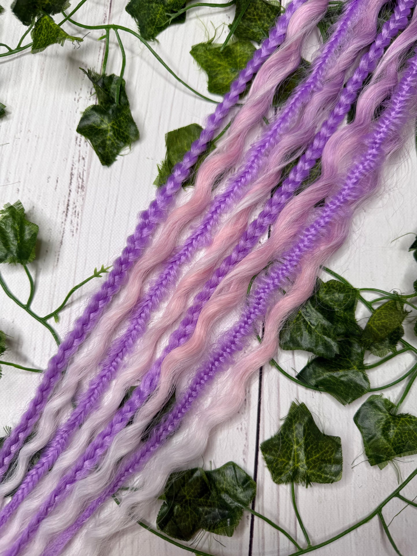 Set of 4, 52-59cm Lavender Blush Mixed Texture Synthetic Extensions