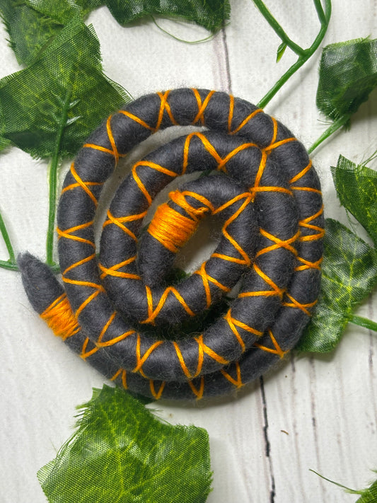 Medium 40-45cm Smokey (only available for online purchase)