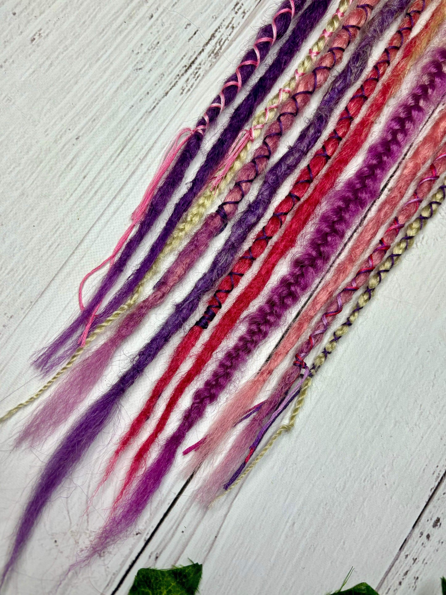 Set of 8, 49-52cm Blonde to Pink/Purple Synthetic Extensions