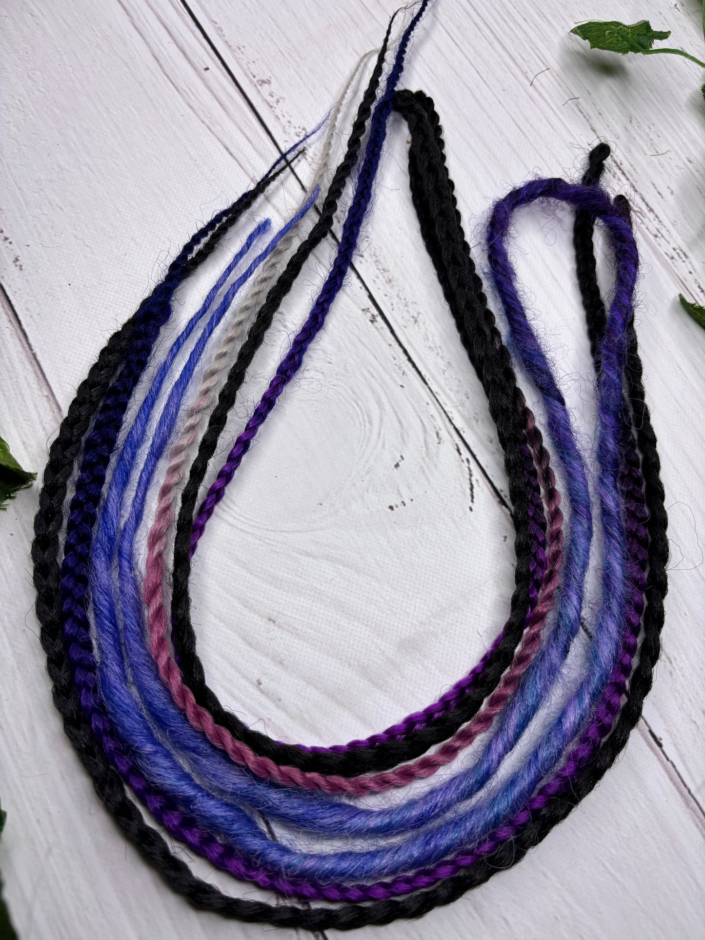 Set of 6, 52-64cm Deep Purple Blend Synthetic Extensions