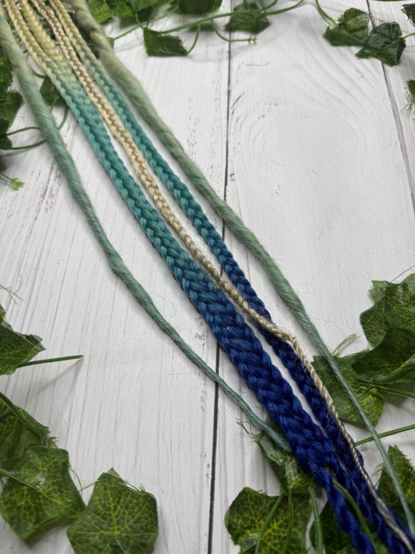 Set of 5, 51-61cm Blonde - Blue Synthetic Extensions (only available for online purchase)