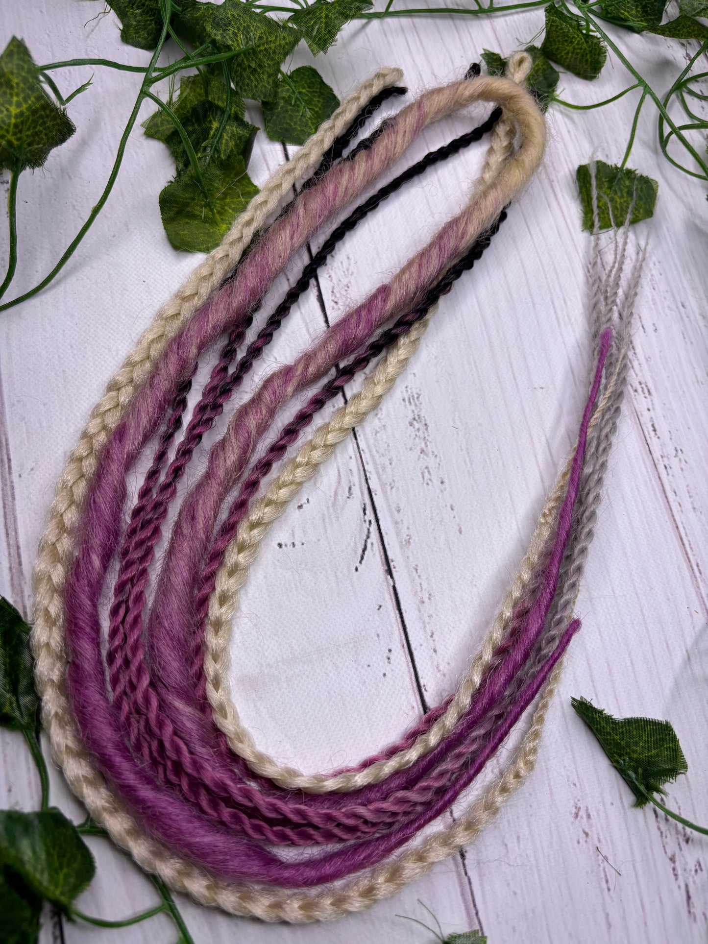 Set of 7, 49-64cm Purple Blend Synthetic Extensions