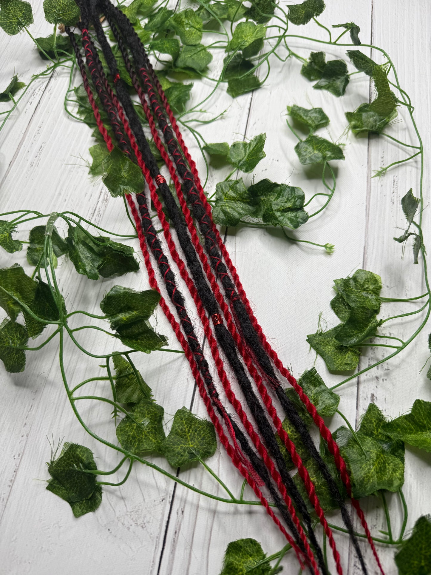 Set of 7, 59-62cm Red & Black Synthetic Extensions (only available for online purchase)