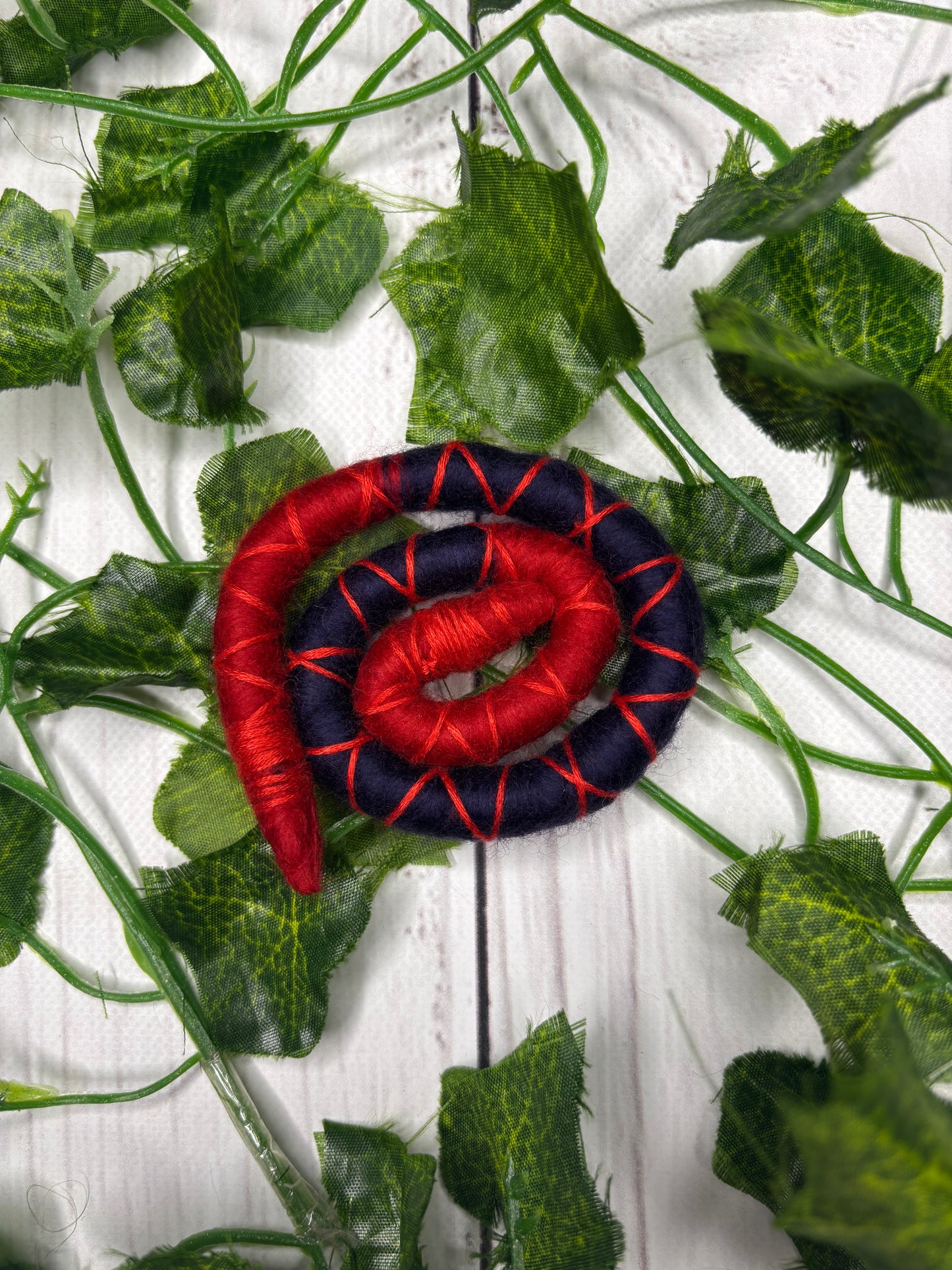 Small 30-35cm Vampiric (only available for online purchase)