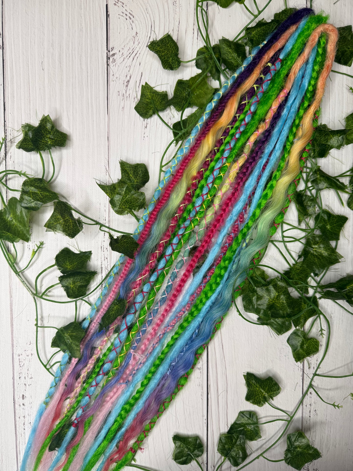 Set of 8, 55-65cm Aurora Skies Mixed Texture Synthetic Extensions