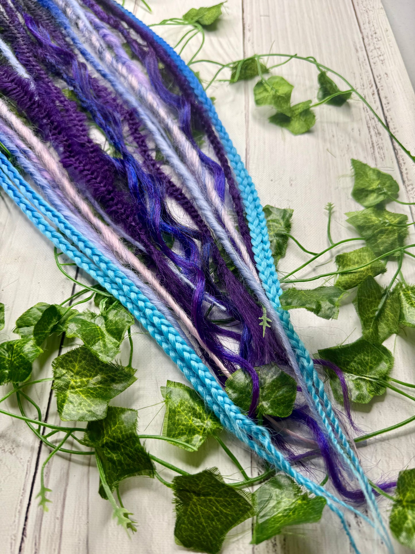 Set of 12, 52-68cm Galaxy Blend Mixed Texture Synthetic Extensions