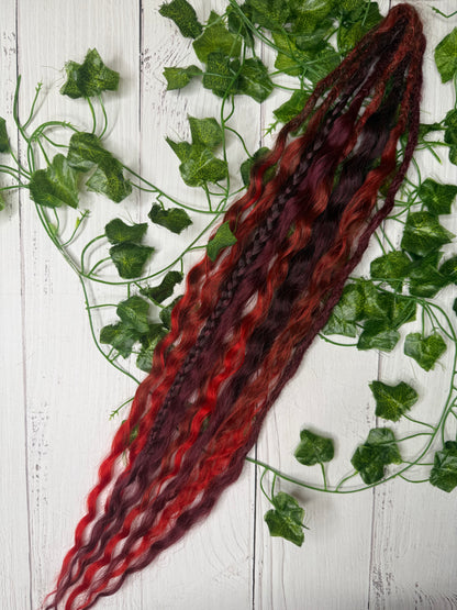 Set of 4, 61-66cm Crimson Spice Mixed Texture Synthetic Extensions