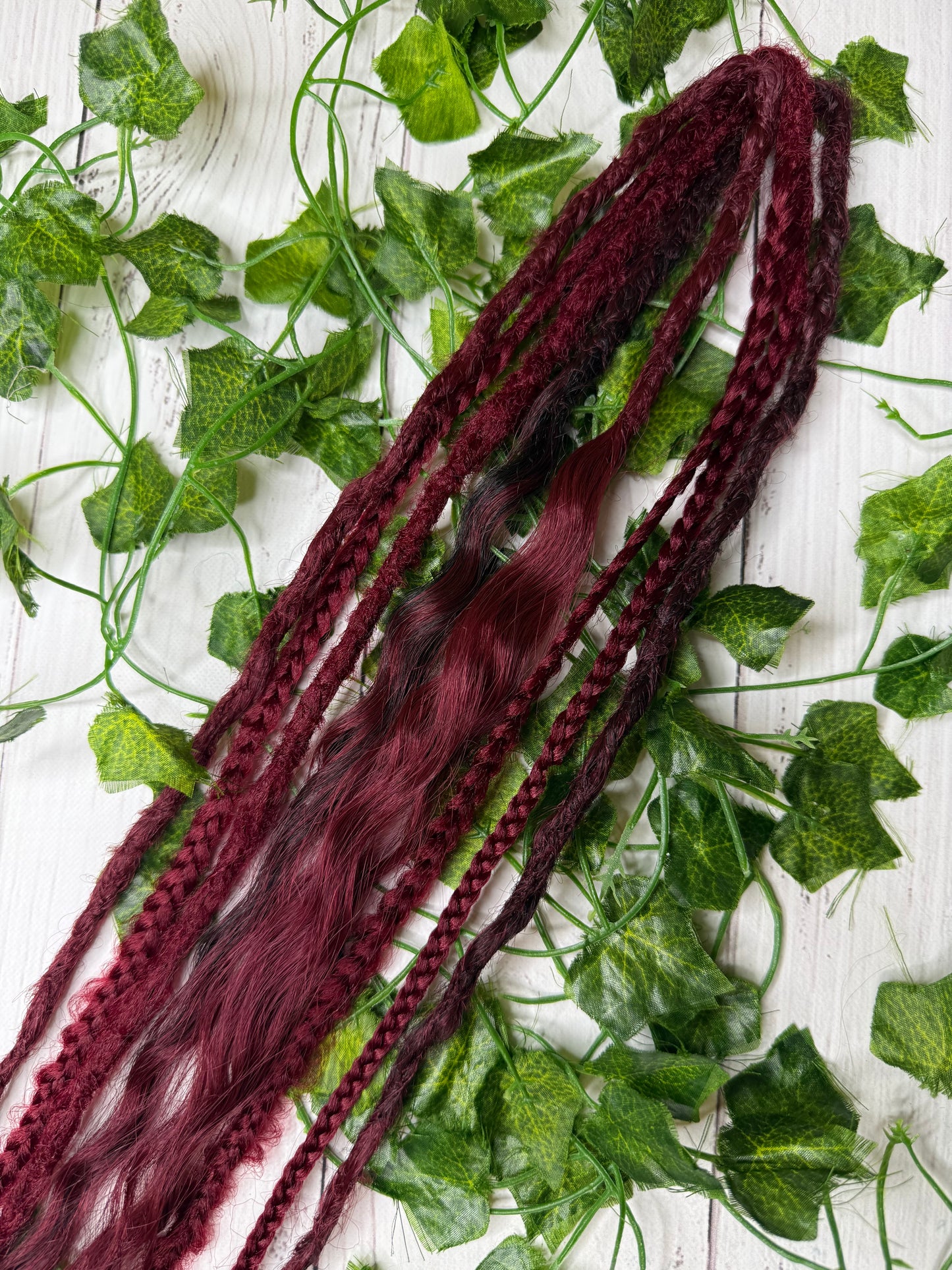 Set of 4, 60-64cm Redwood Royale Mixed Texture Synthetic Extensions