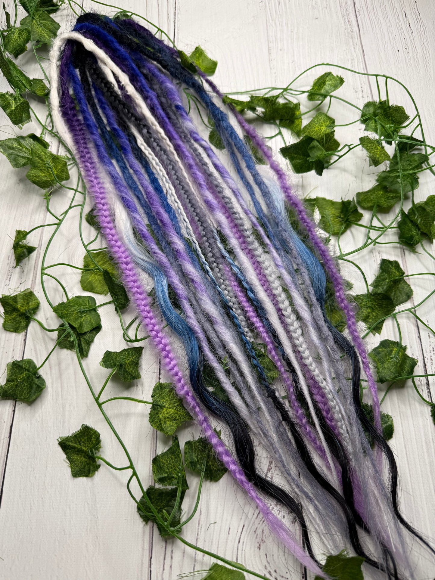 Set of 9, 55-63cm Violet Eclipse Blend Mixed Texture Synthetic Extensions