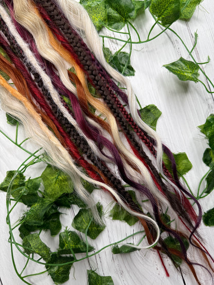 Set of 8, 51-69cm Amber Plum Blend Mixed Texture Synthetic Extensions