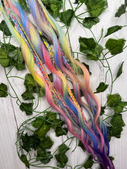 Set of 4, 62cm Spectrum Strands Blend Mixed Texture Synthetic Extensions