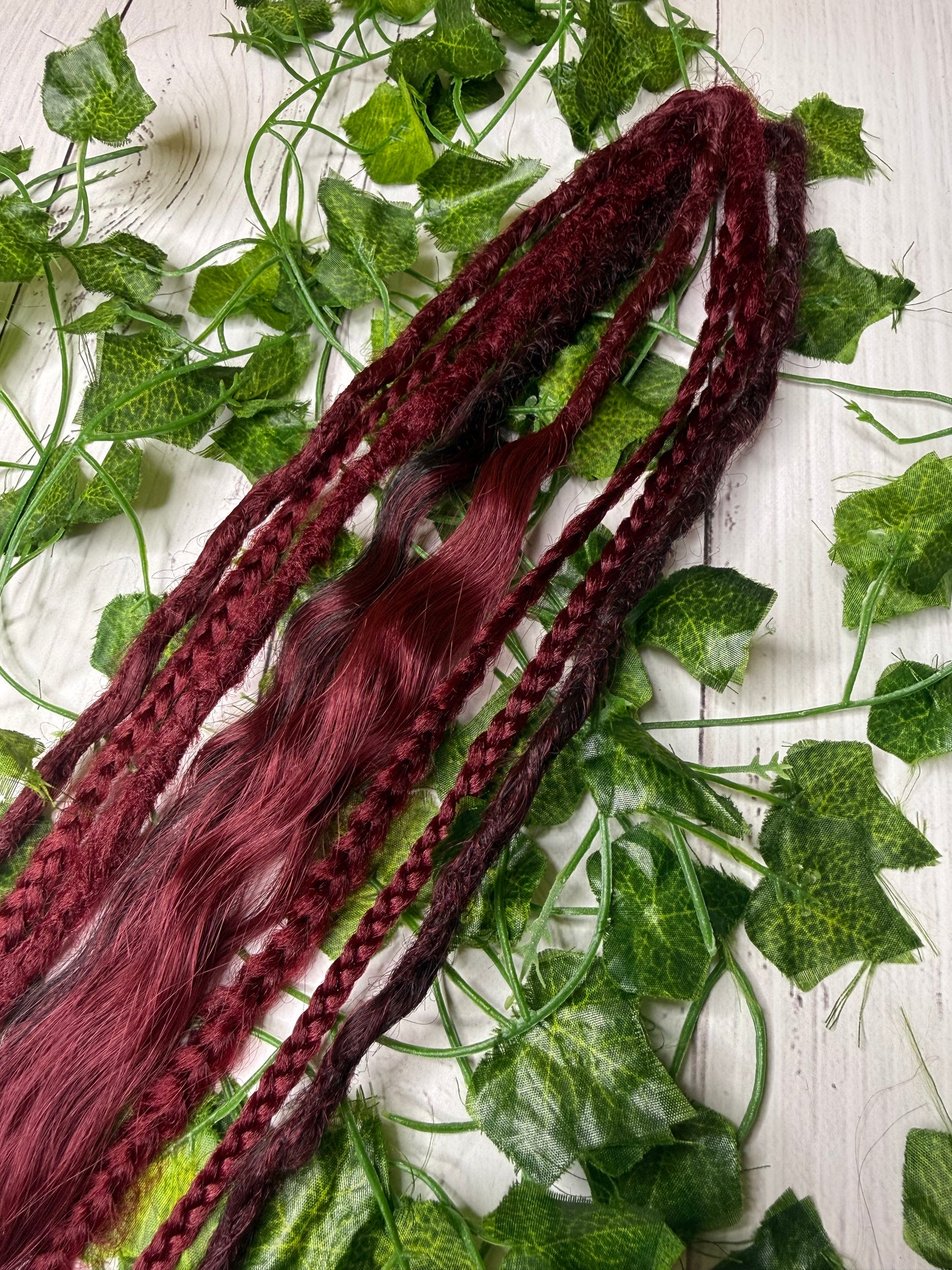 Set of 4, 60-64cm Redwood Royale Mixed Texture Synthetic Extensions