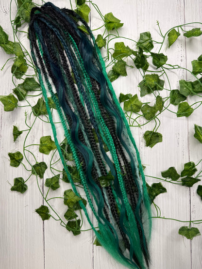 Set of 10, 55-63cm Forest Fusion Blend Mixed Texture Synthetic Extensions