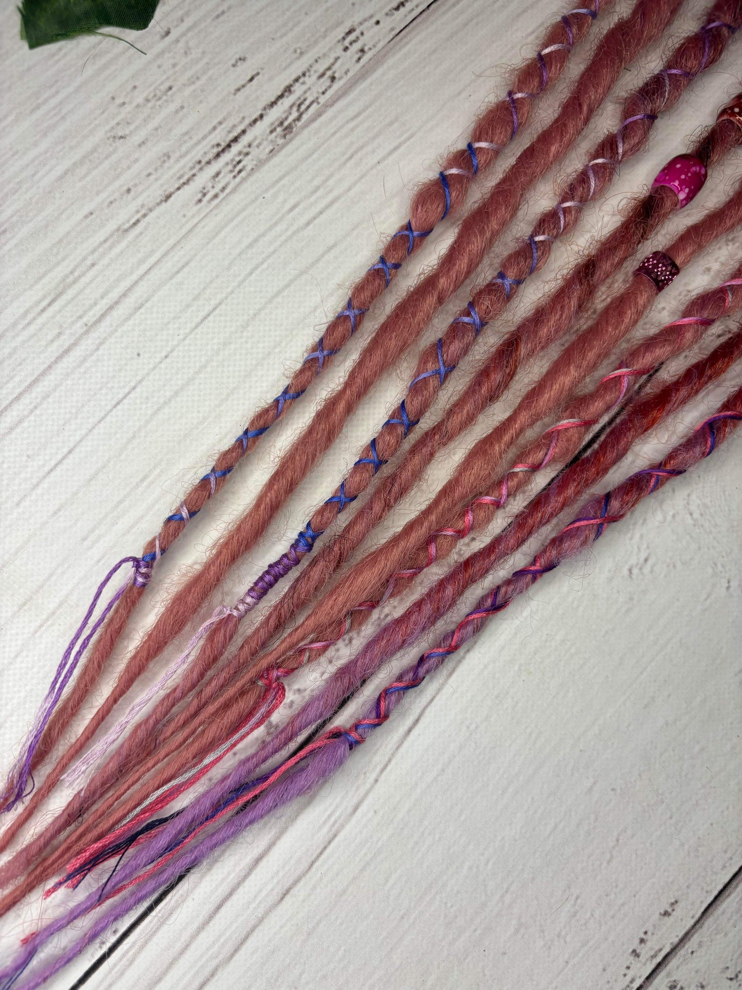 Set of 4, 44-50cm Muted Pink Synthetic Extensions