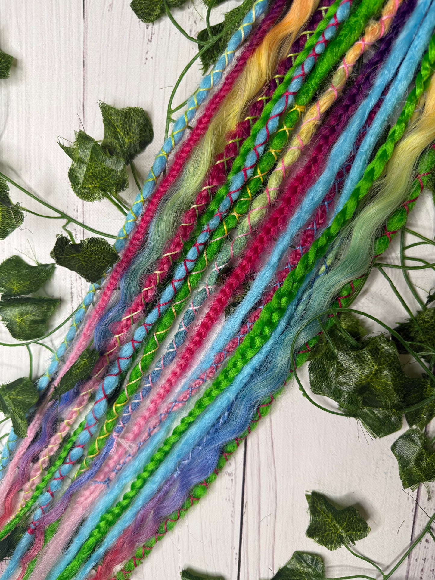 Set of 8, 55-65cm Aurora Skies Mixed Texture Synthetic Extensions