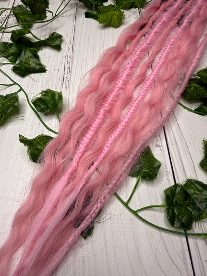 Set of 4, 54-63cm Marshmallow Mist Mixed Texture Synthetic Extensions