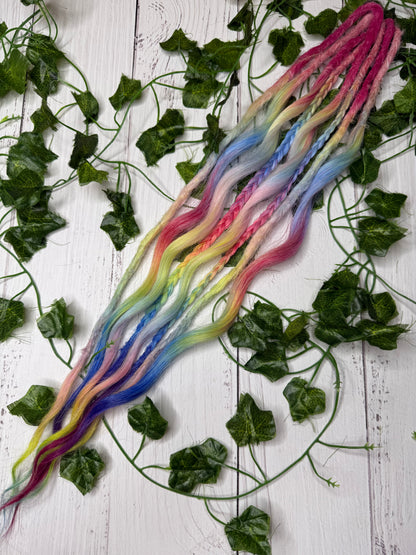 Set of 4, 56-58cm Berry Blaze Mixed Texture Synthetic Extensions