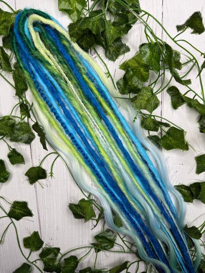 Set of 8, 52-62cm Ocean Mixed Texture Synthetic Extensions