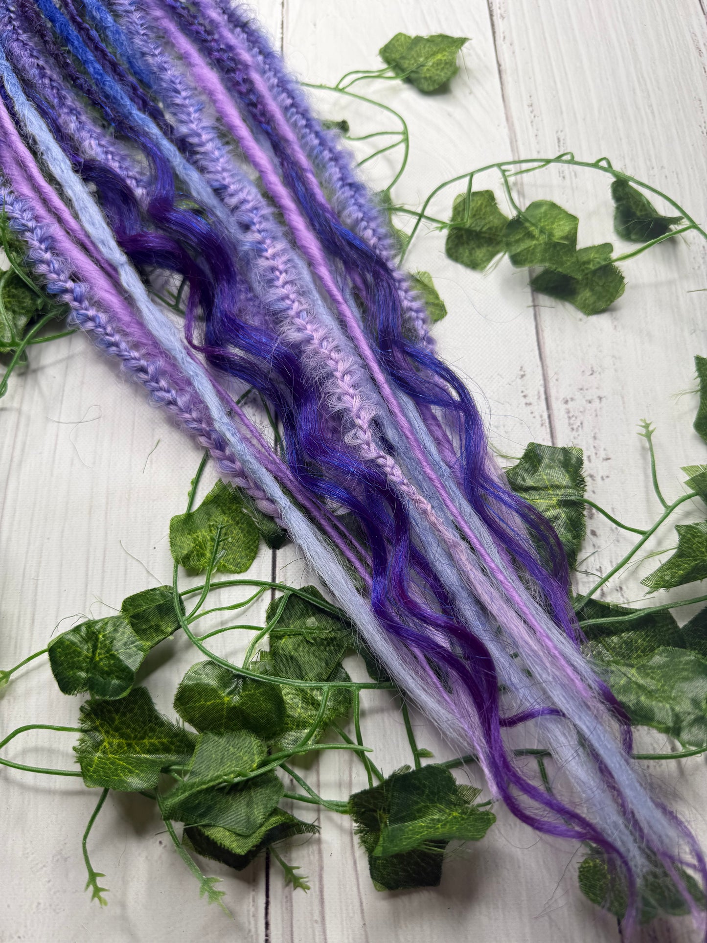 Set of 8, 58-68cm Lavender Field Blend Mixed Texture Synthetic Extensions