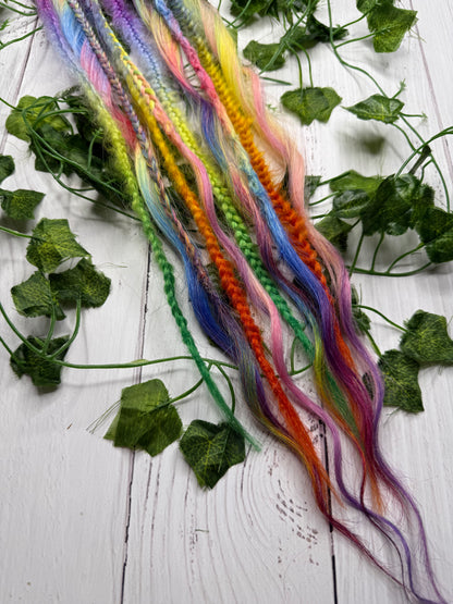 Set of 5, 55-65cm Prism Party Blend Mixed Texture Synthetic Extensions