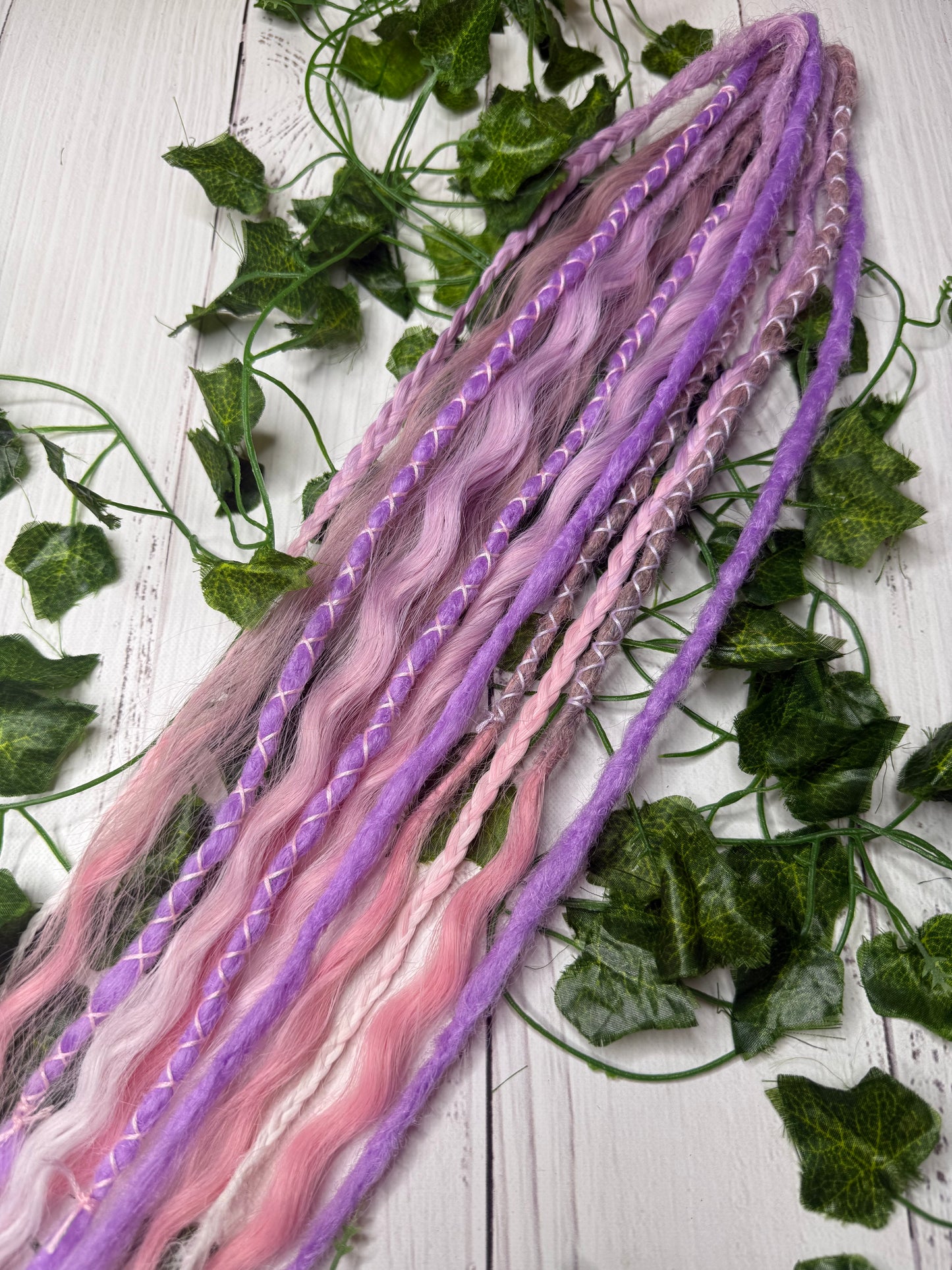 Set of 6, 54-65cm Soft Bloom Mixed Texture Synthetic Extensions
