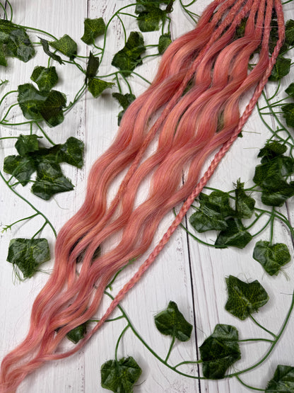 Set of 4, 59-60cm Coral Kiss Mixed Texture Synthetic Extensions