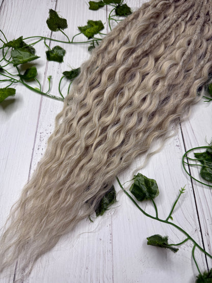 Set of 22, 53-62cm Regal Glow Mixed Texture Synthetic Extensions