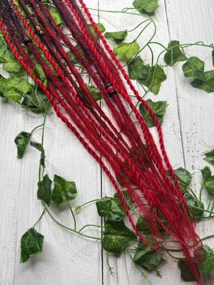 Set of 8, Red Back Spider Blend Mixed Texture Synthetic Extensions