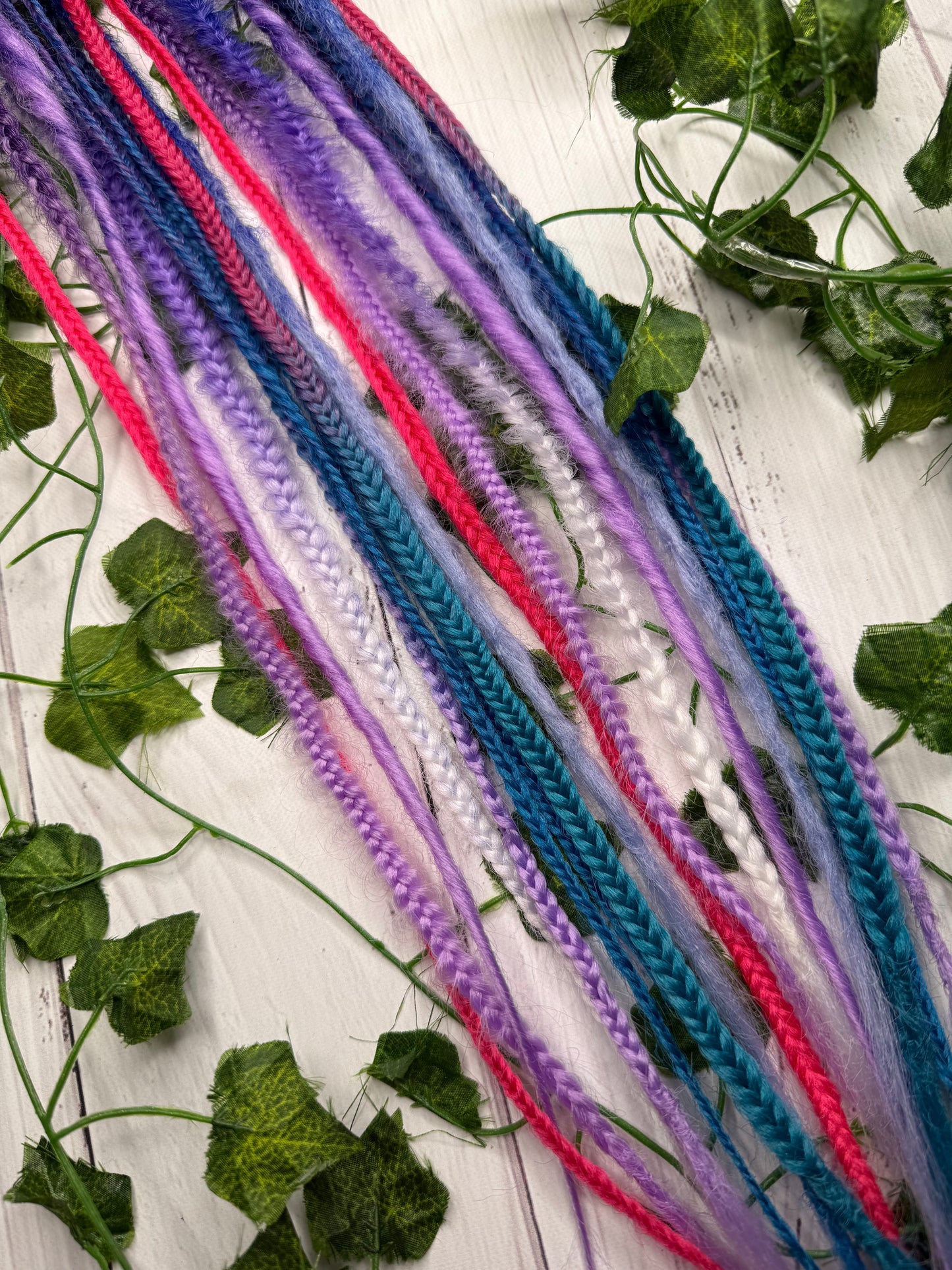 Set of 9, 59-65cm Mystic Haze Blend Mixed Texture Synthetic Extensions