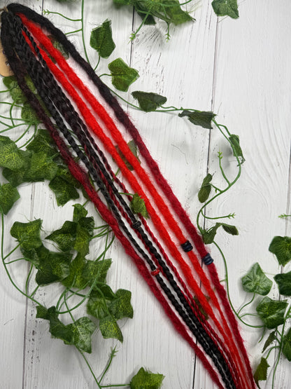 Set of 6, 57-65cm Red and Black Synthetic Extensions