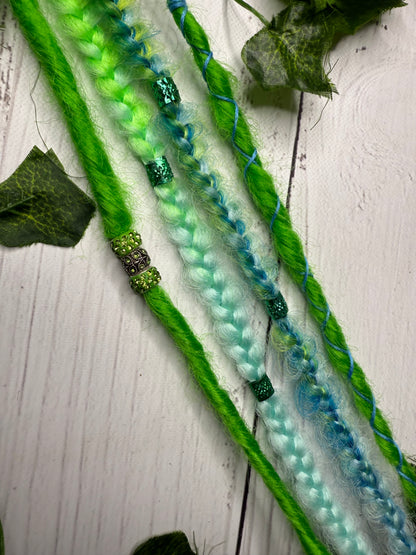 Set of 3, 56cm Green Mixed Synthetic Extensions