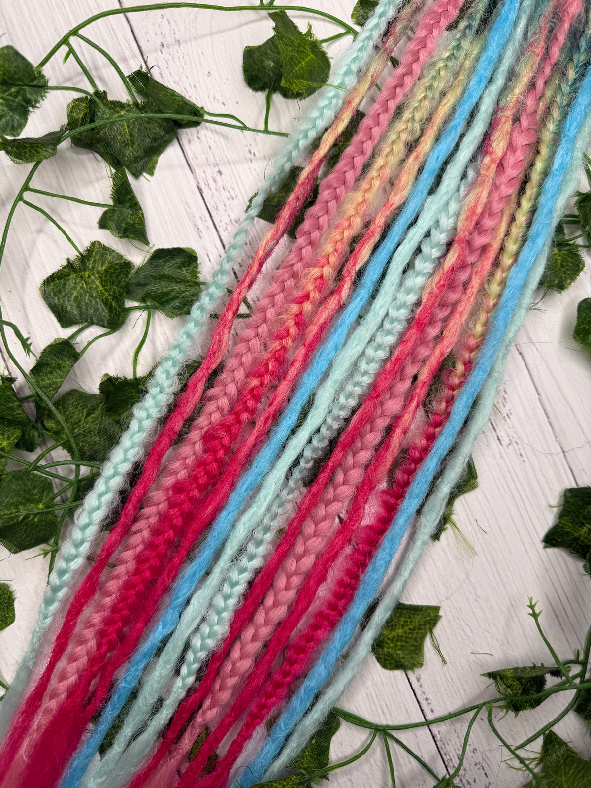 Set of 7, 53-63cm Candy Blaze Mixed Texture Synthetic Extensions
