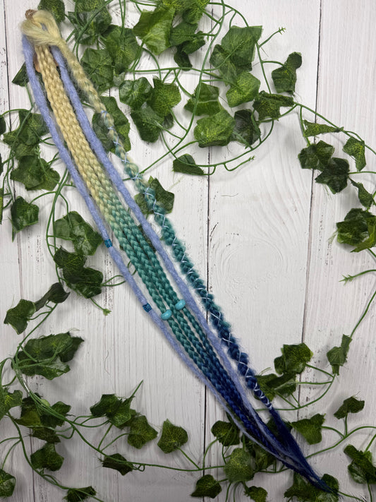 Set of 5, 59cm Blue Blend Synthetic Extensions (only available for online purchase)