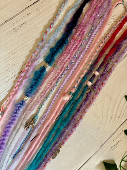 Set of 8 Fairy Coloured Synthetic Extensions